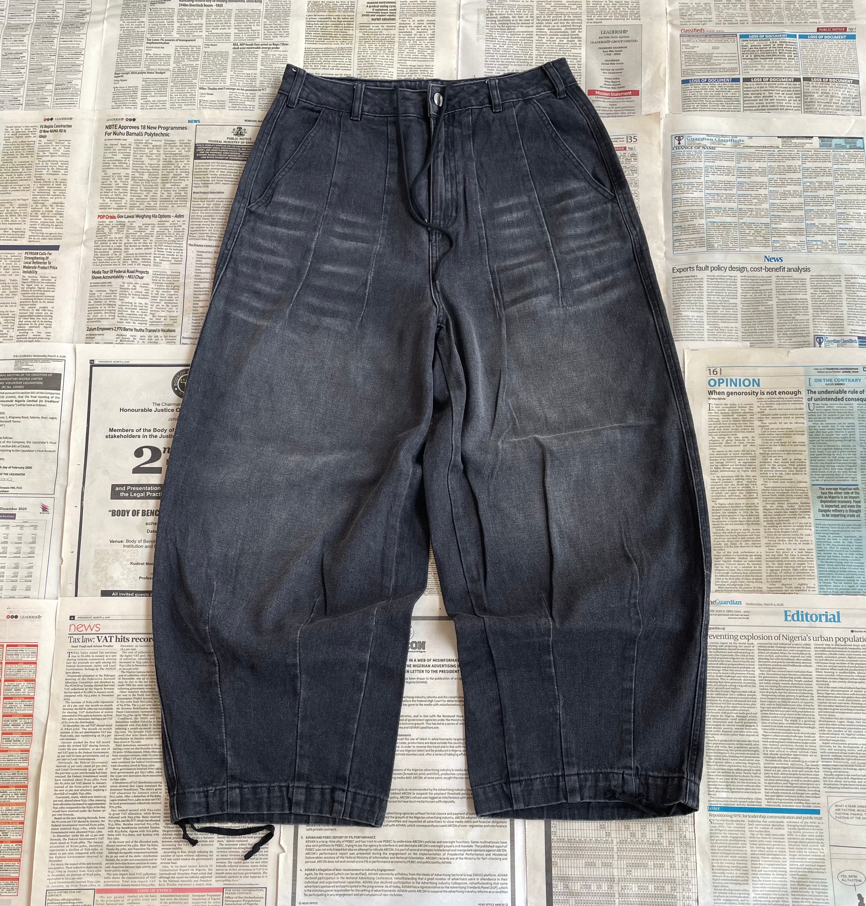 Black Baggy Jeans
